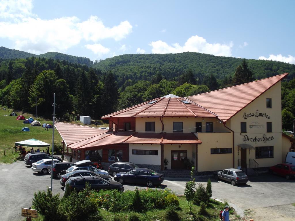 Pensiunea Casa Zmeilor Dragus Εξωτερικό φωτογραφία